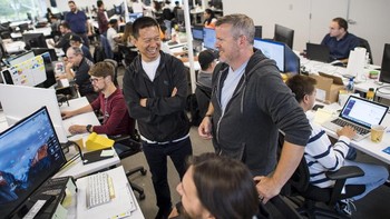 Pria 44 tahun ini amat ambisius, ia pernah mengejek Apple. Salah satu alasan penting melambatnya penjualan iPhone adalah inovasi Apple jadi sangat lambat. Contohnya, Apple merilis iPhone SE. Dari perspektif industri, ini adalah produk dengan level teknologi sangat rendah,” kata dia. Foto: istimewa