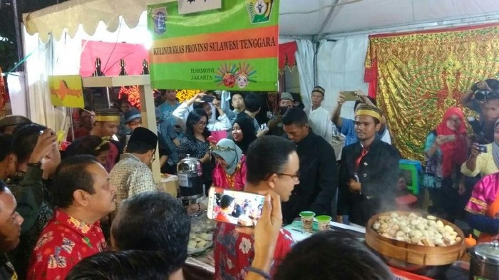 Saat Lagu OK OCE Siapa yang Punya Sambut Anies