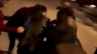Sebuah video diunggah ke media sosial dari barat kota Dorud. Pada video itu tampak dua pemuda terbaring bersimbah darah dan tak bergerak.