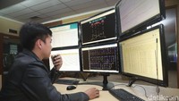 Menjelang malam pergantian tahun, PLN distribusi Jakarta Raya terus menjaga kontinuitas pasokan daya listrik di wilayah Jakarta secara optimal.