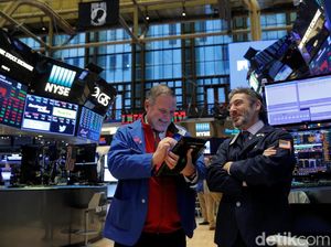 Wall Street Ditutup Berotot Berkat Sentimen Stimulus COVID-19
