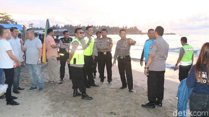 Jelang Pergantian Tahun, Kapolda Banten Cek Keamanan Pantai Anyer