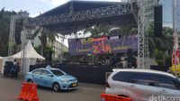 Jelang Tahun Baru, Begini Kesiapan Panggung Hiburan di Bundaran HI