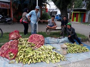 Pedagang Jagung di Kabupaten Bandung Menjamur Jelang Tahun Baru