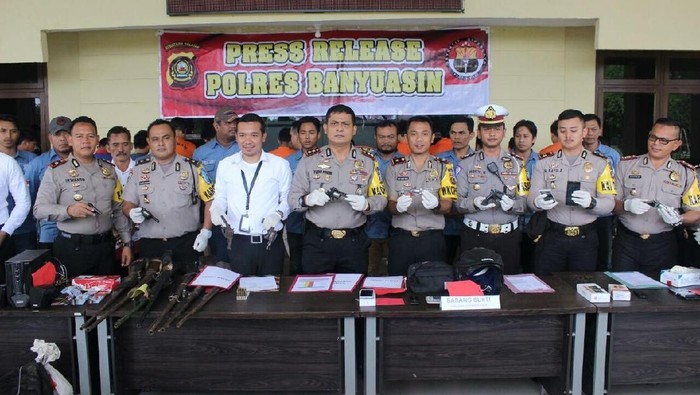 Polres Banyuasin Amankan 36 Senjata Api Rakitan