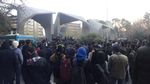Potret Gelombang Demo Antipemerintah di Iran