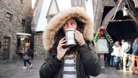 Tak cukup sekali dia memposting sedang berada di Wizarding World of Harry Potter. Wizarding World of Harry Potter merupakan salah satu kawasan di dalam Universal Studios Japan, Osaka (Instagram/lizasoberano)
