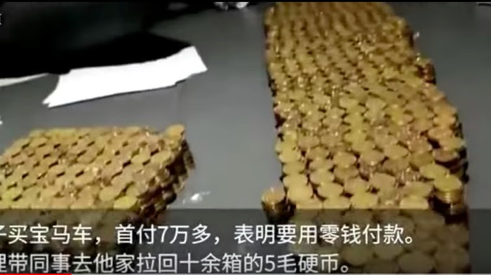 Pengusaha Ini Beli BMW Pakai Koin