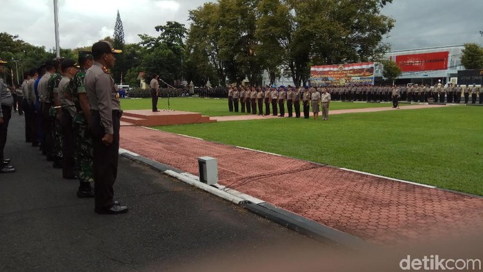 Perayaan Tahun Baru, Kapolda Sulut: Jangan Biarkan Bocah Main Mercon
