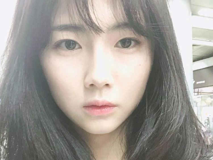Foto: Si Imut Lee Mina yang Jago Sepak Bola