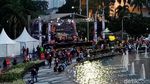 Potret Suasana Bundaran HI Sambut Warga Rayakan Tahun Baru