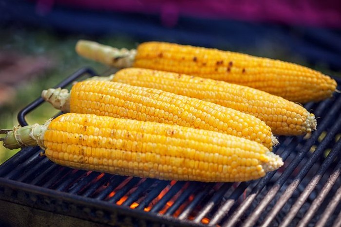 Begini Caranya Bikin Jagung Bakar Enak Buat Tahun Baruan