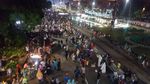 Ramainya Warga Mulai Nikmati Car Free Night di Patung Kuda