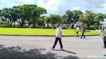 Gaya Merah-Putih Jokowi dan Keluarga Jelang Pergantian Tahun