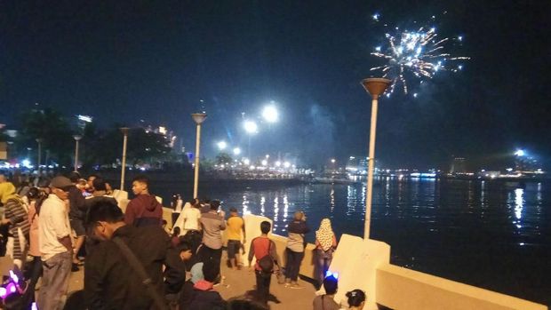 Selamat Tahun Baru 2018 dari Indonesia Tengah