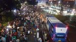 Ramainya Warga Mulai Nikmati Car Free Night di Patung Kuda