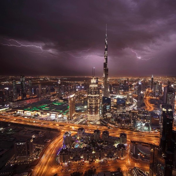 Lanskap Dubai dari ketinggian yang dipotret Fazza (Instagram/faz3)