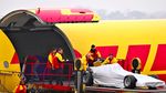 Mengintip Proses Pengangkutan Mobil F1 di Setiap Balapan