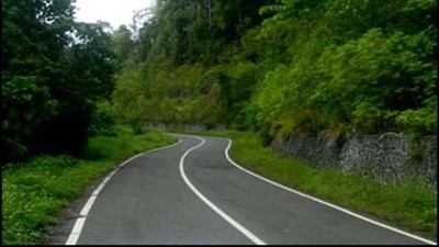 Keren! Trans Papua Tembus Hutan, di Antara Bukit dan Laut