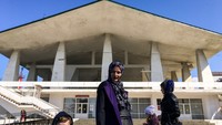 Padahal sebenarnya, kota ini tak seperti yang dikhawatirkan. Ada momen-momen di mana masyarakat bisa hidup berdampingan dengan damai/Foto: Makhachkala/rbth.com/Ilyas Hajji