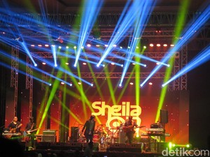 Lirik dan Chord Melompat Lebih Tinggi oleh Sheila on 7