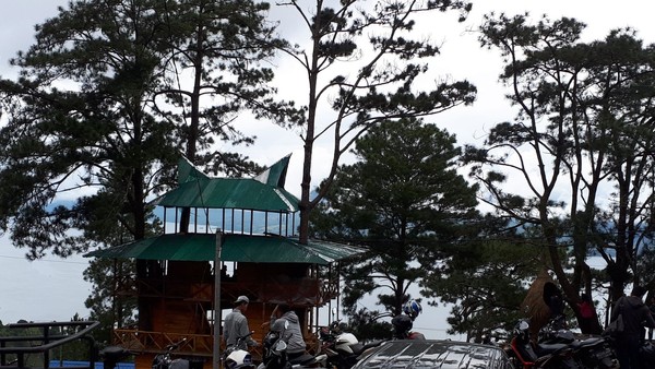 Foto: Tempat Melihat Panorama Danau Toba nan Indah