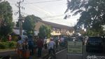 Penampakan Mapolsek Bontoala Pasca-Serangan Bom Molotov