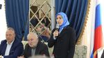 Ini Aina Gamzatova, Muslim Berhijab yang Tantang Putin di Pilpres Rusia