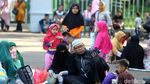 Belum Dibuka, Warga Sudah Penuhi Kawasan Monas
