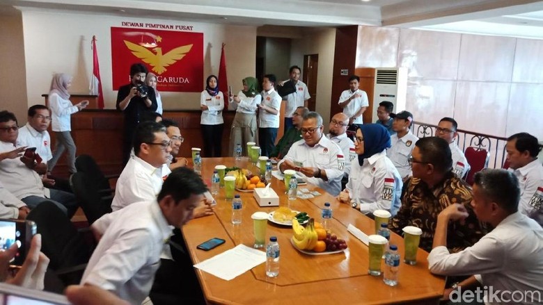 Unduh 8300 Koleksi Gambar Garuda Kpu Paling Bagus Gratis HD