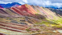 Selamat datang di Vinicunca, si Pegunungan Pelangi (Thinkstock)