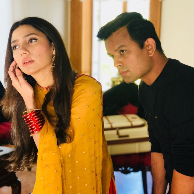 Mahira Khan, bintang asal Pakistan sebagai pendatang baru disini, talentanya alami sebelum ia bermain di film Raees, kata kritikus film Anna MM Vetticad kepada Eastern Eye seperti dikutip dari The News. Foto: Instagram