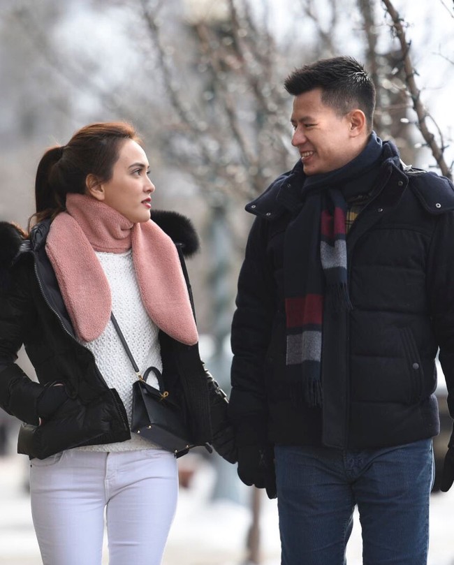 Bintang film Eiffel Im in Love, Shandy Aulia juga tampak mesra dengan suaminya saat menghabiskan liburan di Aspen, Colorado. Foto: Instagram