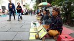 Peramal Garis Tangan Laris Manis di Kota Tua