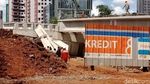 Penampakan Girder Proyek di Antasari yang Roboh