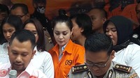 Netizen pun memuji kecantikan Jennifer Dunn yang terlihat bening dan terawat tersebut. Foto: Febriyantino Nur Pratama