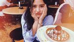Wah, Si Cantik Prilly Ternyata Doyan Dessert dan Minum Teh!