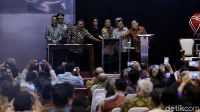 JK Buka Perdagangan Bursa