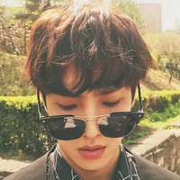 Selain bernyanyi, Lee Joon juga berbakat di dunia akting. Beberapa judul drama yang pernah dibintanginya yakni Iris II, Woman with a Suitcase, Vampire Detetctive, dan My Father Is Strange.  Foto: Instagram