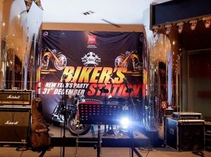 Serunya Rayakan Tahun Baru di Bikers Station
