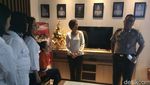 Foto: Ditangkap, Begini Tampang Jennifer Dunn Berbaju Tahanan