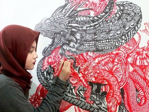 Anis Kurniasih, Seniman yang Melukis dengan Bolpoin