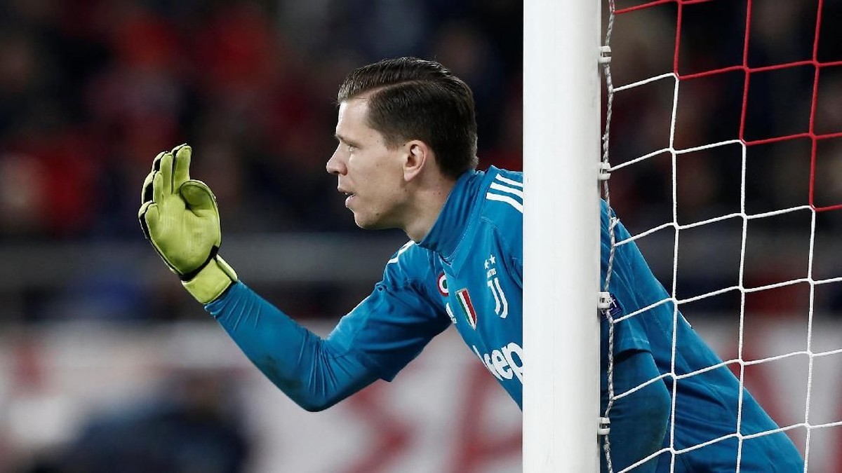Wojciech Szczesny sudah mencatatkan empat clean sheet beruntun di Liga Italia. (Foto: Costas Baltas/REUTERS)