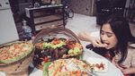 Wah, Si Cantik Prilly Ternyata Doyan Dessert dan Minum Teh!