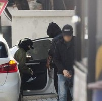 Jellyfish Entertainment, agensi Jung So Min merilis pernyataan resmi bahwa mereka mulai berkencan pada Oktober 2017, dua bulan setelah drama yang mereka bintangi berakhir masa tayangnya pada Agustus 2017. Foto: Dispatch