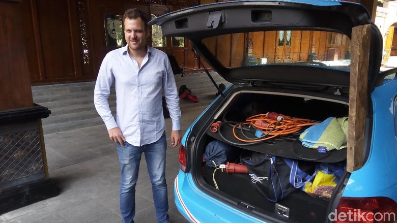 Naik Mobil Listrik dari Belanda ke Australia, Wiebe Mampir Solo Naik Mobil Listrik dari Belanda ke Australia, Wiebe Mampir Solo