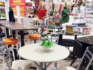 Dekor Ulang Ruang Makan di Index Living Mall Graha Bintaro