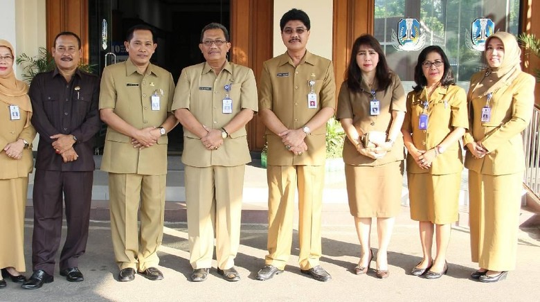 Viral Kabar Ahok Tebus Ijazah Siswi, Ini Hasil Investigasi Disdik Viral Kabar Ahok Tebus Ijazah Siswi, Ini Hasil Investigasi Disdik