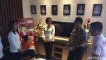 Foto: Ditangkap, Begini Tampang Jennifer Dunn Berbaju Tahanan