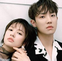 Kemesraan Jung So Min dan Lee Joon dimunculkan kembali saat pemotretan bersama majalah Marie Claire Korea. Foto: Marie Claire